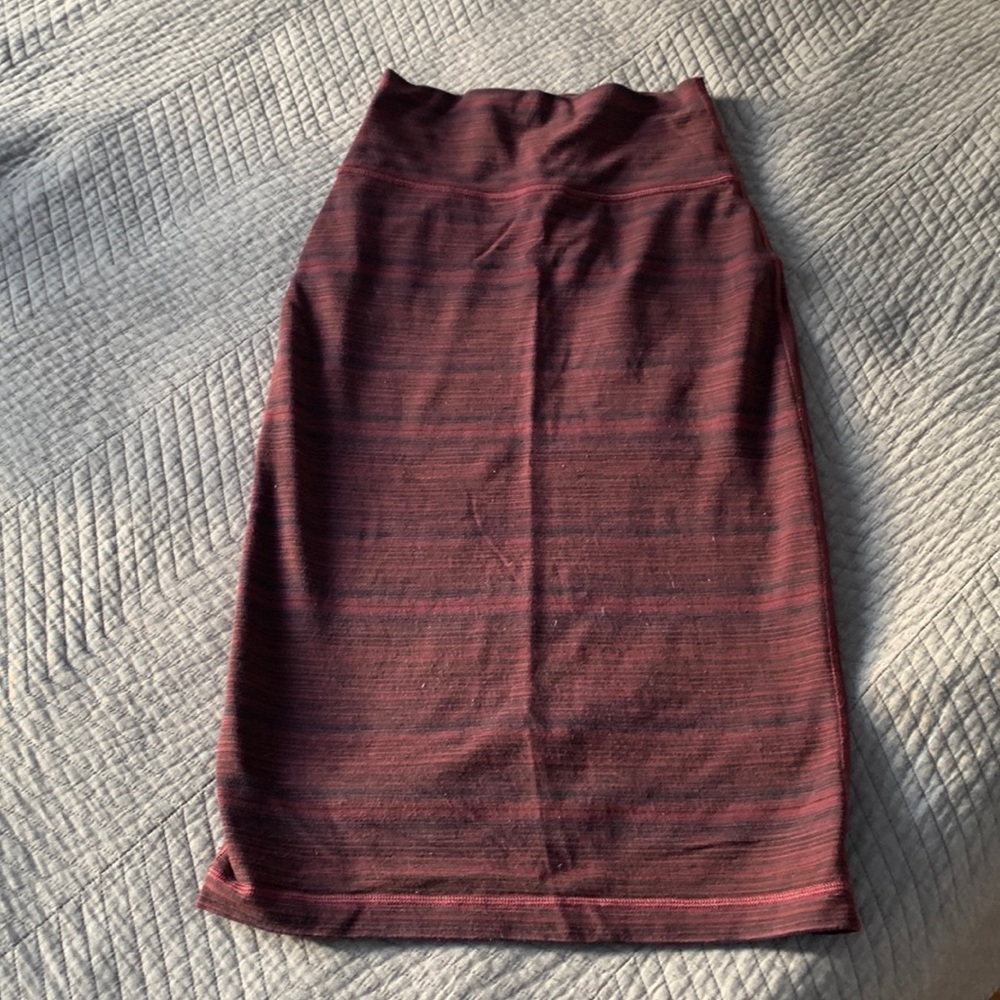 Midi skirt